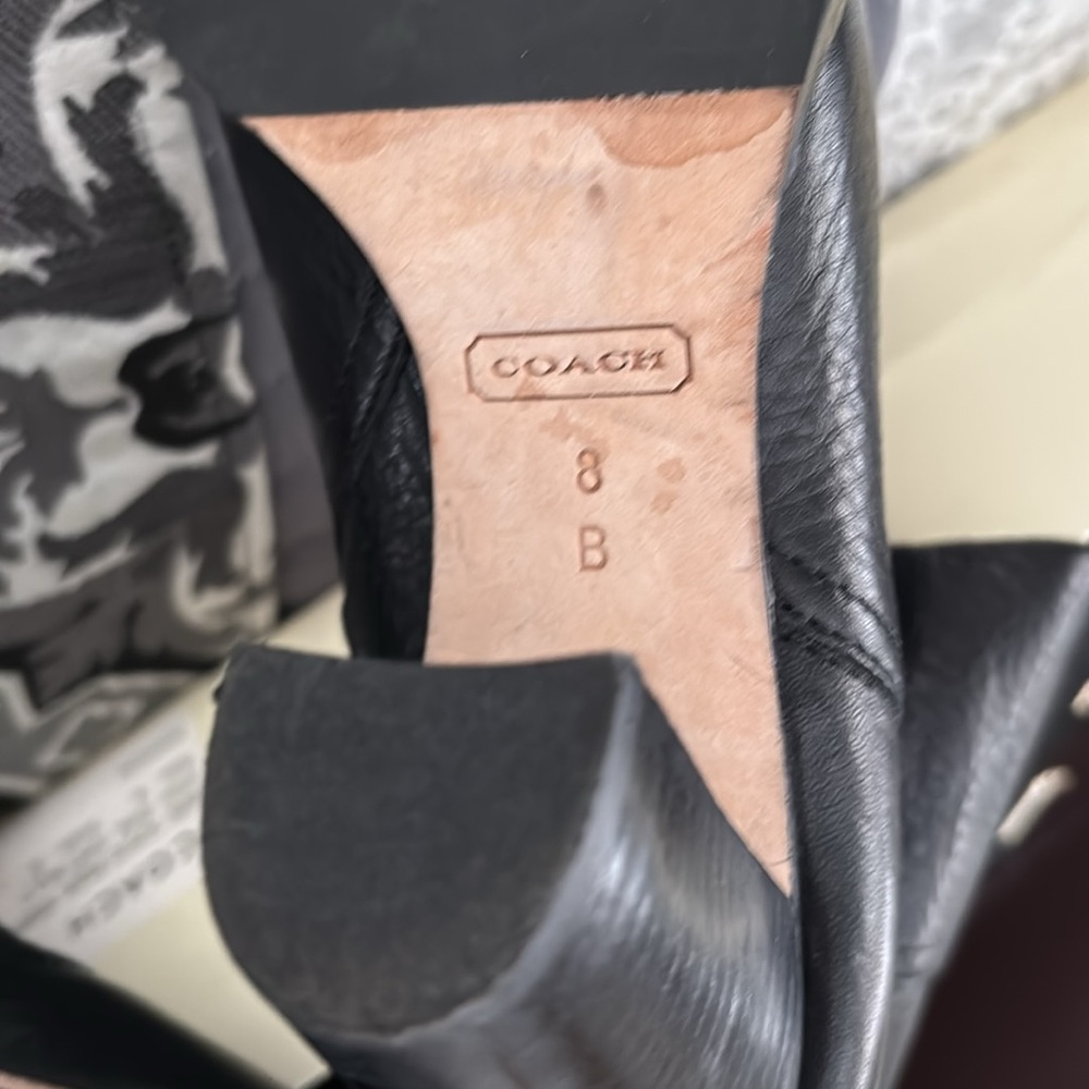 COACH black genuine pebble leather 3” stack heel boot size 8 MINT CONDITION - Picture 6 of 11